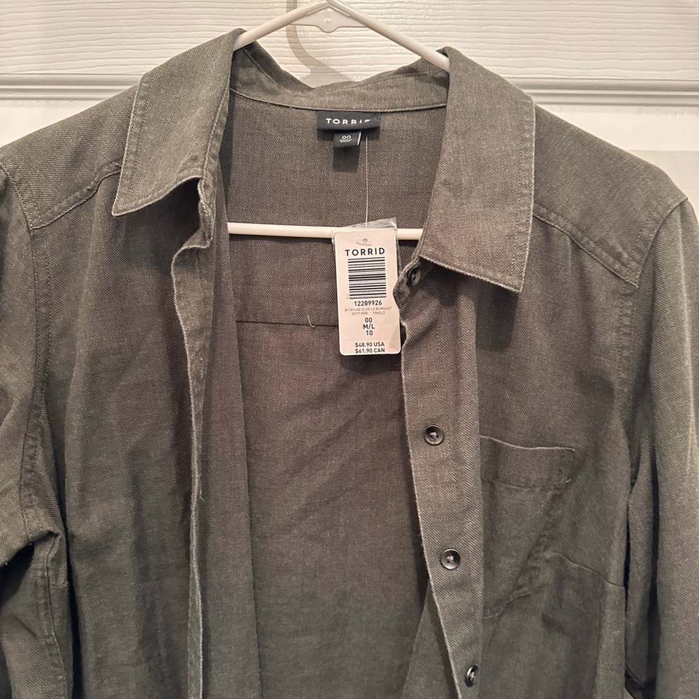 Torrid Utility Button Up - Picture 2 of 9